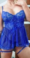 Pasionala cu sanii mari - imagine 2