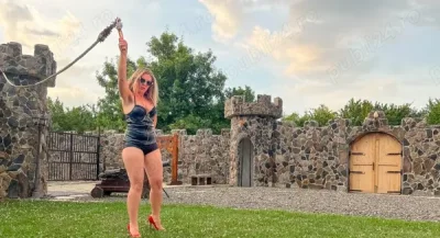 Dominare Profesionala - Primul Castel BDSM din lume - Singura Dominatoare Profesionista din Ardeal