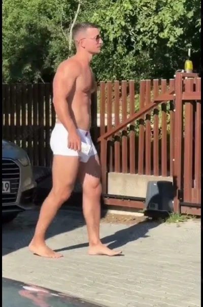 Adelin nou la tine in oras