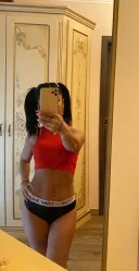 Brunetă Minionă - imagine 2