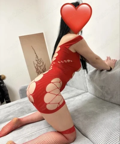 Julia 100%poze reale