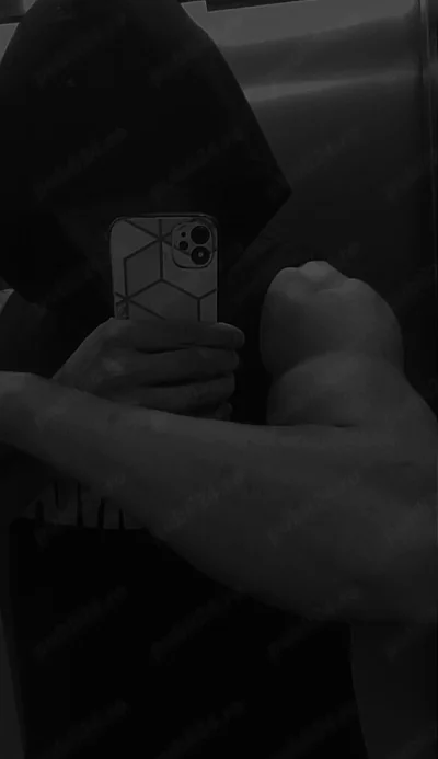 Bună doar pentru doamne ,domnișoare ș cupluri