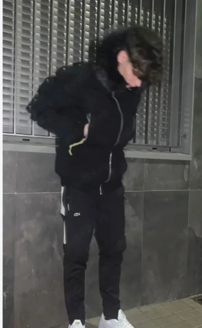 Salut Alex bisexual party