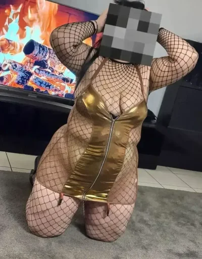 Lorena la mine la tine sau la hotel