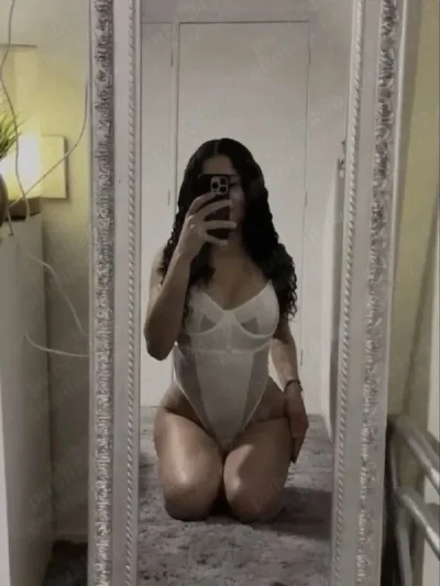 Răsfăț , feminitate și discreție absolută !!