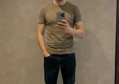 Companie Masculină Intensă & Discretă pentru Doamne