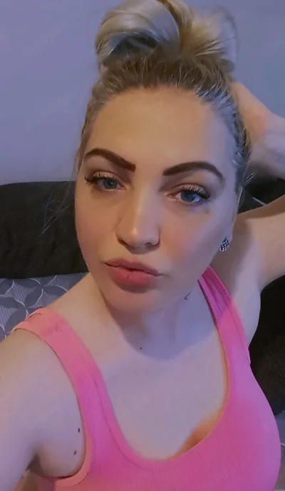 Buna doamna cu experiență 35 de ani poze reale 100% garantez revenirea cofirm pe WhatsApp