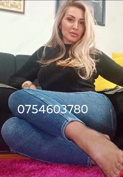 Mătură cu experiență . TOTAL