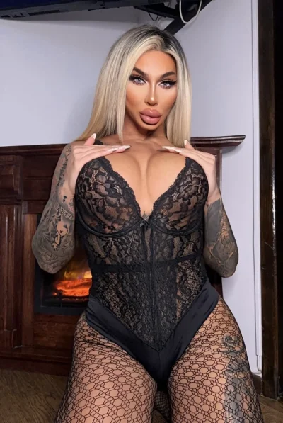 Păpușa Barbie Aida Thorry TS