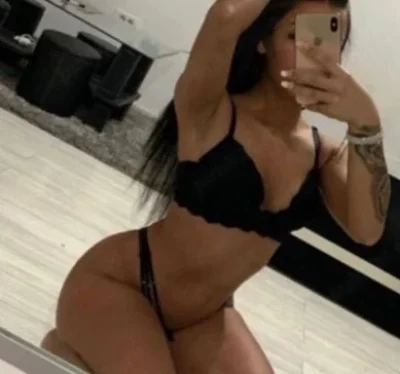 Suna ma doar azi sunt aici fac party și sunt reala