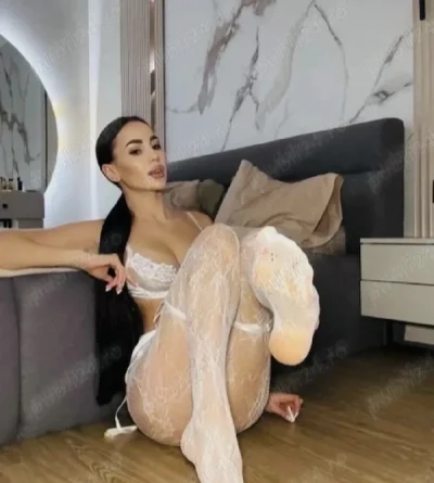 New new la tine în oraș unghuraica