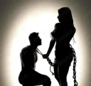Barbat matur caut cuplu lesbi care sa ma domine - imagine 1