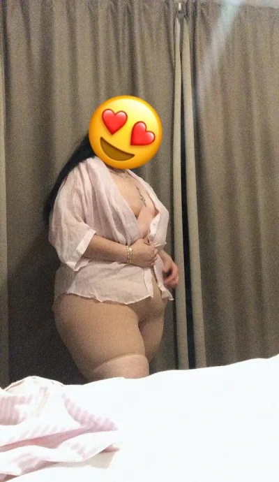 Te aștept la mine in locație