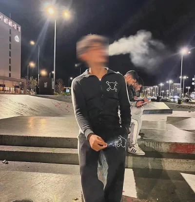 Barbat atragator si sharmant