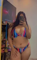 Mihaela sarutari și atingeri - imagine 1