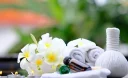 Domn matur caut Doamnă, Domnișoară, pentru masaj de relaxare la domiciliul meu - imagine 1