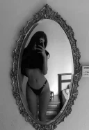 Mihaela nouă în oraș. Te aștept la mine , disponibilă party și deplasări - imagine 1