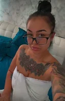 Ofer show pe whatsapp , sexting , clipuri personalizat, si dominare web Nu deranjati inutil - imagine 1