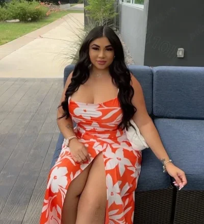 Milf 36 ani draguta simpla fara figuri par pubian