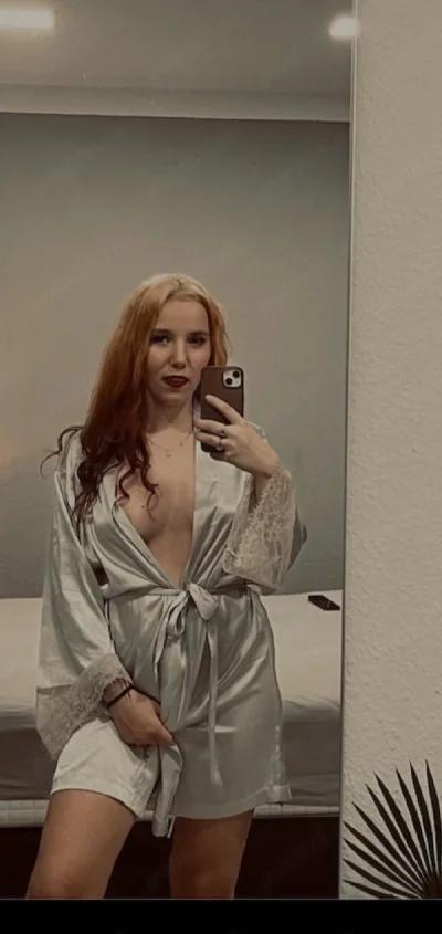 Lorena total 28 de ani hai la joacă baby