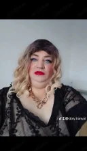 Milf Transs cu sani fara graba accept party - imagine 3
