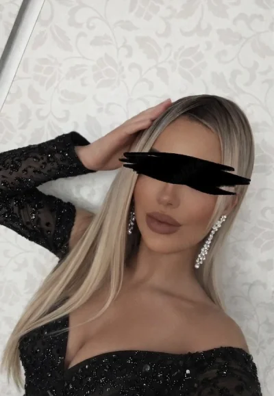 Mădălina !!!Blondă Seducătoare 25 de ani ! Zona City Mall.