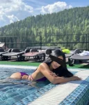 Party Girl Ana la mine la tine sau la hotel - imagine 2