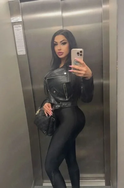 Buna sunt Alisa doar pentru 5 zile