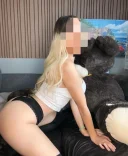 Blonda 30 de ani nouă în oraș - imagine 3