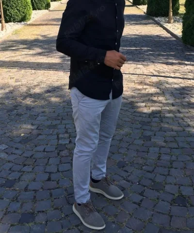 Doar femei