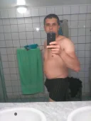 Tânăr bine dotat ofer plăceri doamnelor și domnisoarelor - imagine 1
