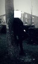 Bărbat senzual și inteligent - imagine 1